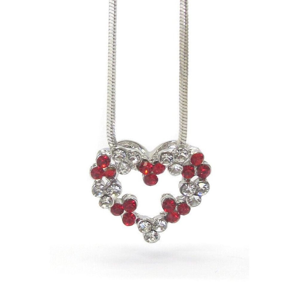 Whitegold Plated Crystal Heart Pendant Necklace NWT
